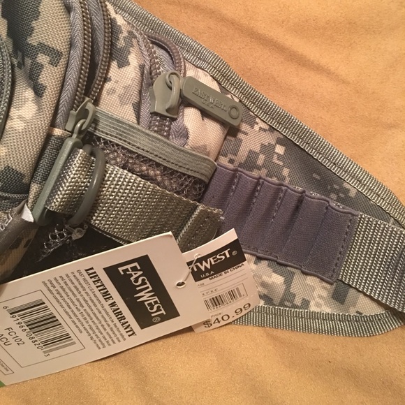 NOT FOR SALE! WAIST BELT CAMMO PURSE - Picture 6 of 7